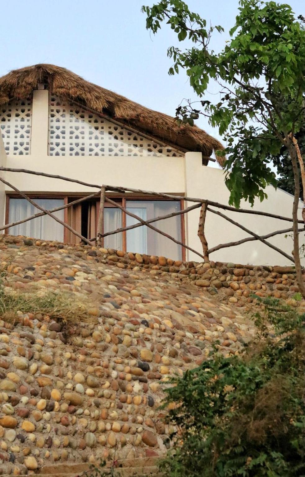 Agni Eco-Retreat Hotel Una  Bagian luar foto